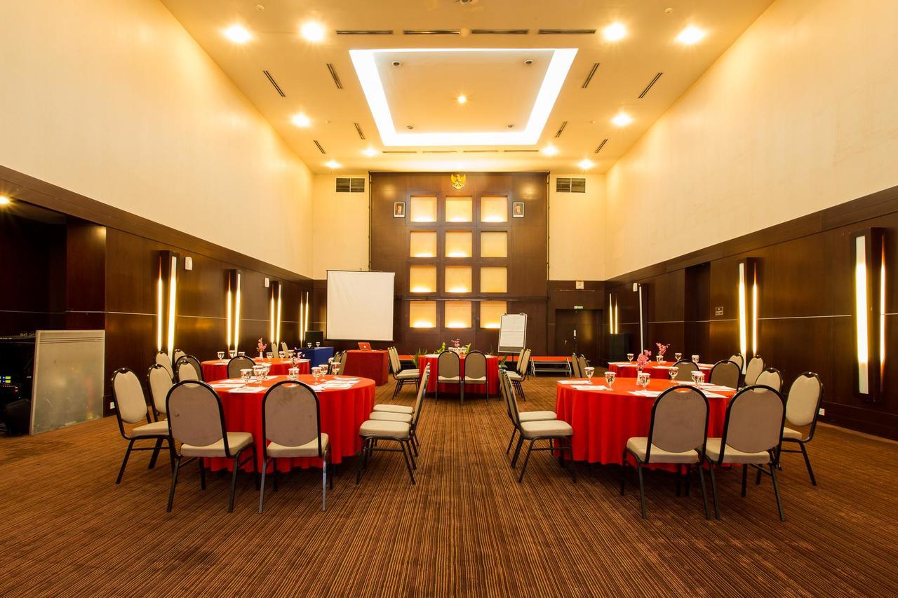 Hotel Horison Sagita Balikpapan Екстер'єр фото